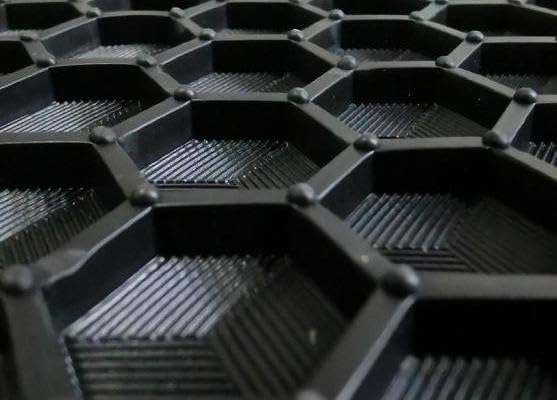 Custom Fits Kenworth Medium Duty T180 T280 T380 T380V T480/T480V Black All-Weather Rubber Floor Mats-2 Piece Front