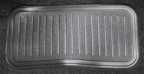 Replacement Auto Carpet Floor Liner - Molded Cutpile - fits 1995-1997 Nissan Pickup Extended Cab (Black)